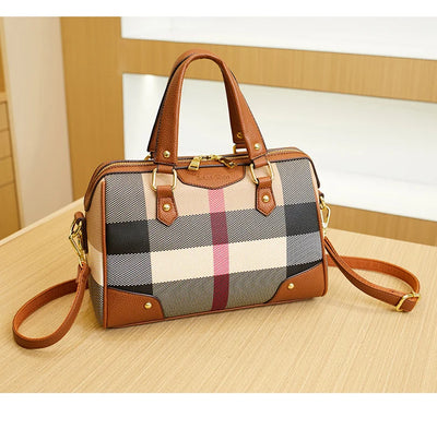 Women's Bag Tote Bag Light Luxury Shoulder Bag Large Capacity Handbag Casual Fashion Versatile Commuter Large Bag Brand Niche High-End 2025 New Handbag Casual Bag