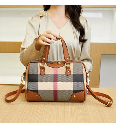 Women's Bag Tote Bag Light Luxury Shoulder Bag Large Capacity Handbag Casual Fashion Versatile Commuter Large Bag Brand Niche High-End 2025 New Handbag Casual Bag