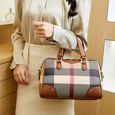 Women's Bag Tote Bag Light Luxury Shoulder Bag Large Capacity Handbag Casual Fashion Versatile Commuter Large Bag Brand Niche High-End 2025 New Handbag Casual Bag