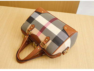 Women's Bag Tote Bag Light Luxury Shoulder Bag Large Capacity Handbag Casual Fashion Versatile Commuter Large Bag Brand Niche High-End 2025 New Handbag Casual Bag