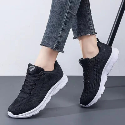 Women's Shoes Breathable Classic Fashionable Lightweight Anti Slip Walking Shoes Light Exercise Popular Trendy Sneakers Women