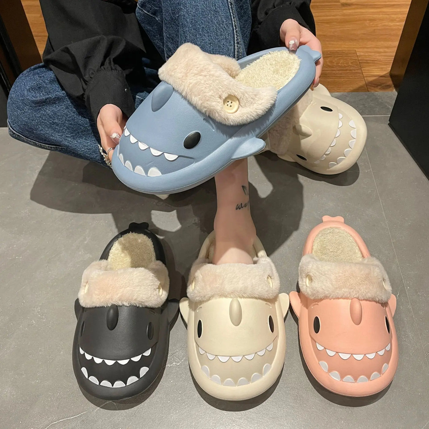 Winter Shark Slippers Woman Cotton Waterproof Sandals Indoor Non-slip Slides Plush Home Warm Couple Shark Flip Flops Flat Shoe