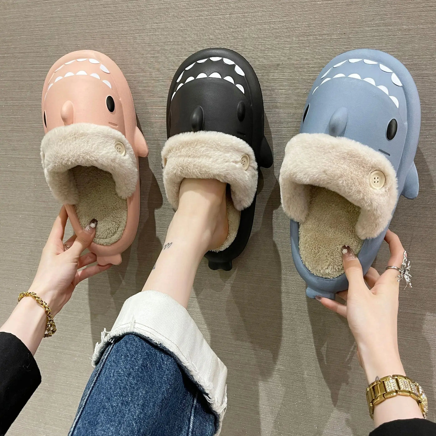 Winter Shark Slippers Woman Cotton Waterproof Sandals Indoor Non-slip Slides Plush Home Warm Couple Shark Flip Flops Flat Shoe